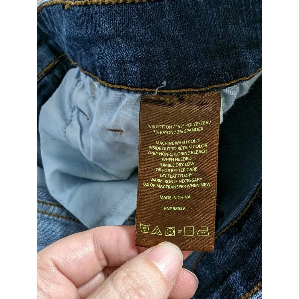 Kut from the Kloth Straight Leg Jeans - Medium Blue Wash - Picture 4 of 14